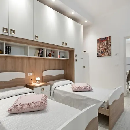 Guesthost - Pratello Il Gelso Apartmán